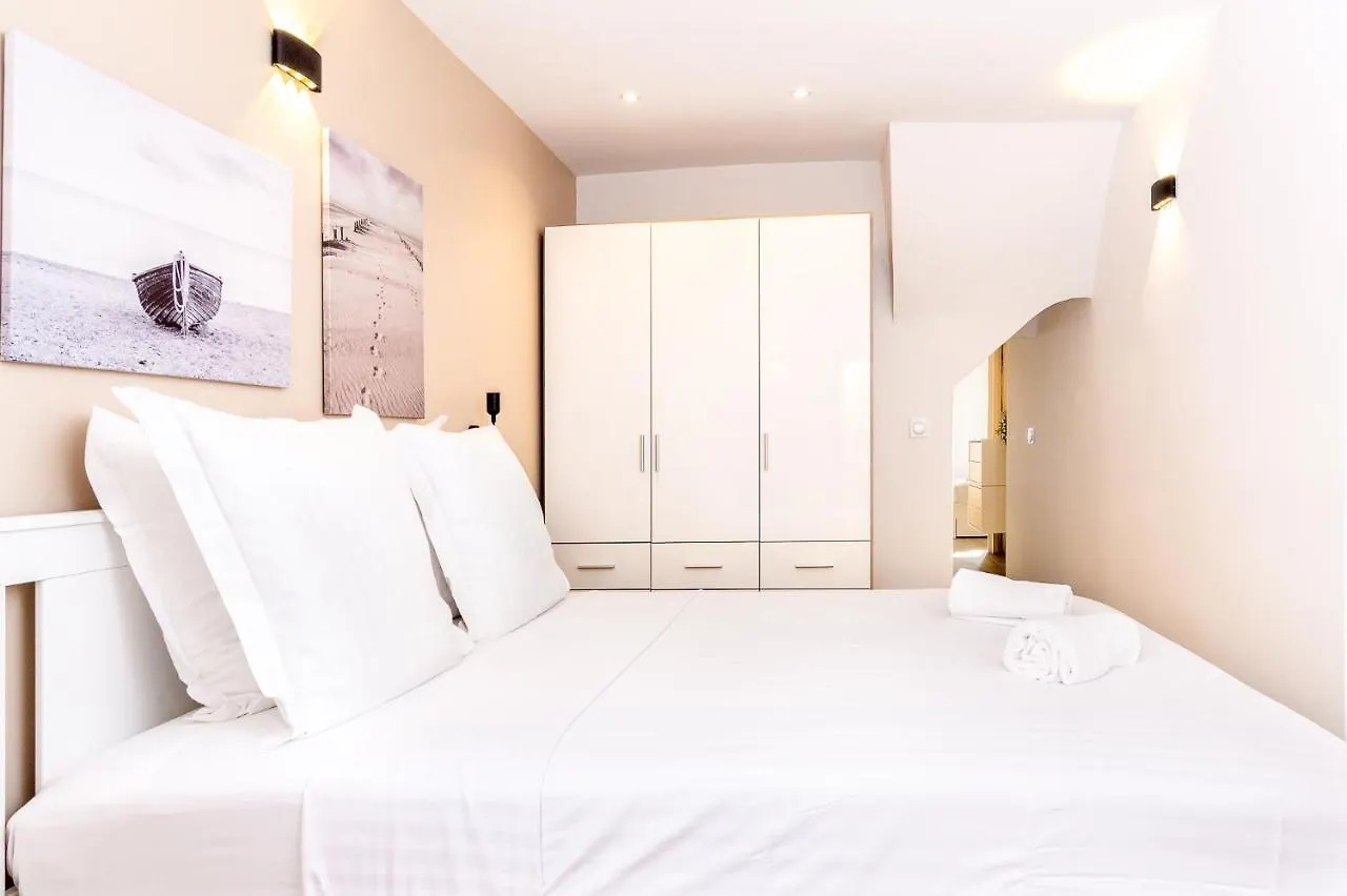 Le Sicardi-Vue Mer-Plage-Centre Ville Menton